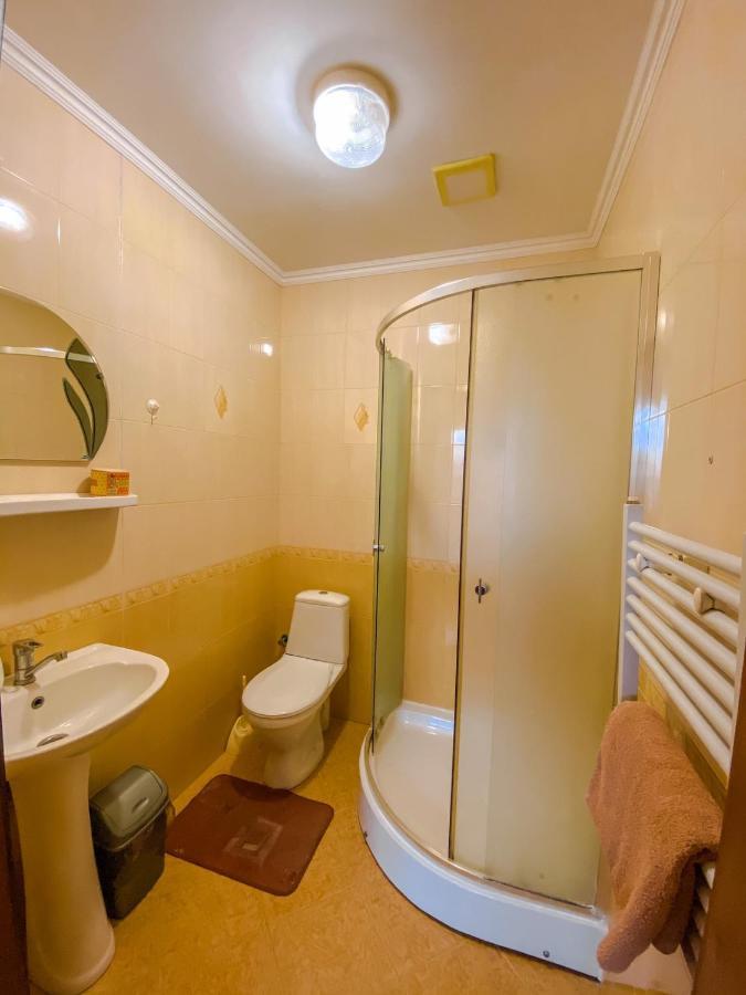 Domashnya Saduba Hotel Mukacheve Luaran gambar